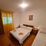 Lägenhet Uvodic Rogoznica (Sibenik-Knin)