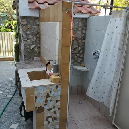 Uvodic Apartment