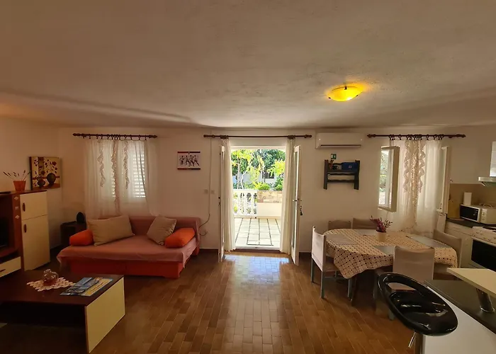 Uvodic Appartement Rogoznica (Sibenik-Knin)