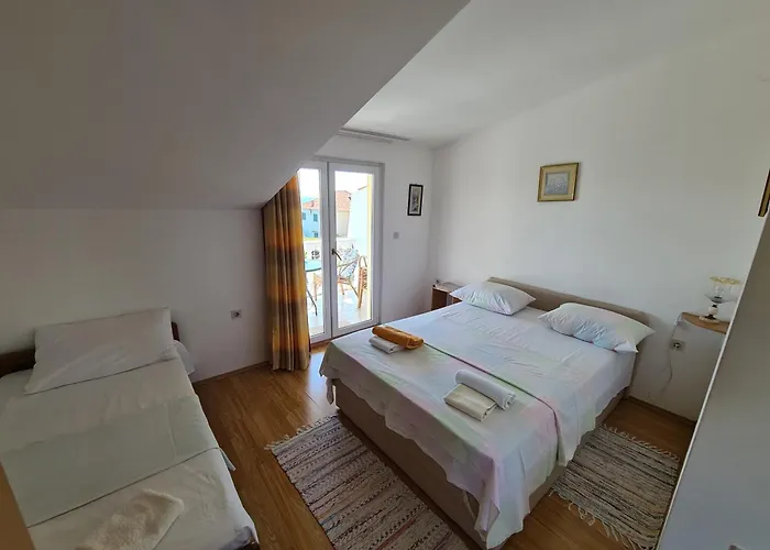 Uvodic Appartement Rogoznica (Sibenik-Knin)